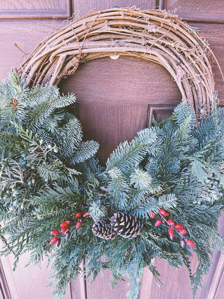 16" Grapevine Holiday Wreath