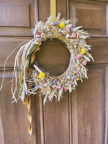Dainty Dried Flower Wreath