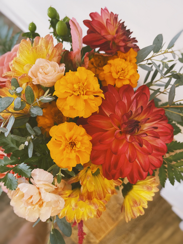 Thanksgiving  Fresh Floral Centerpiece Workshop at LML: Friday, 11/17, 6 - 7:30 pm