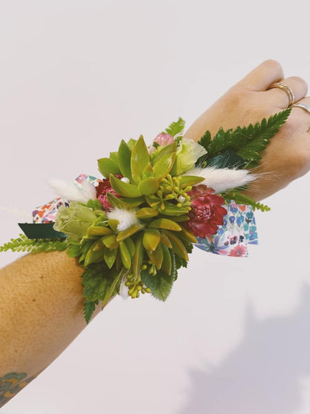 Fresh Floral Wrist Corsage